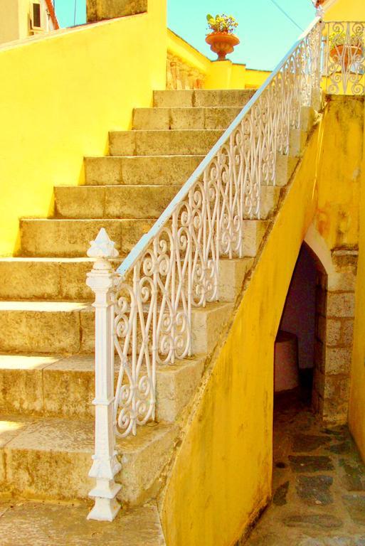 Villa Spetses ภายนอก รูปภาพ
