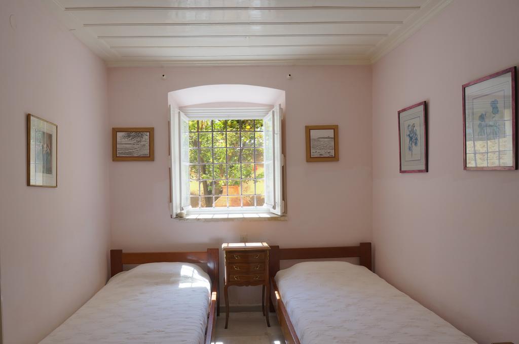 Villa Spetses ภายนอก รูปภาพ